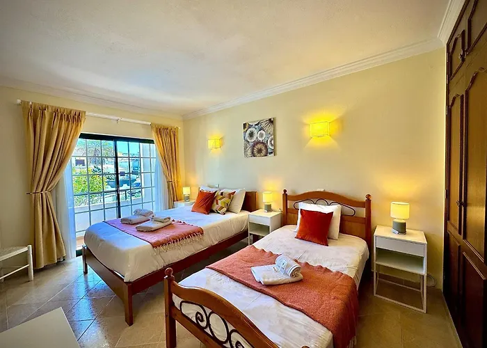 Summer 1 With Pool By Homing 빌라