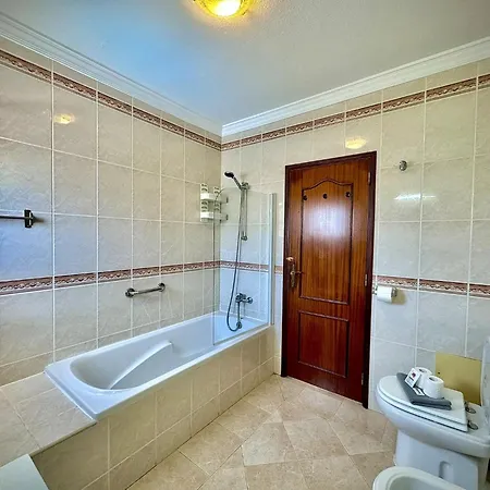 别墅 Summer 1 With Pool By Homing *